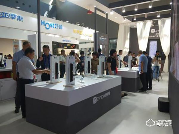 智喔喔智能门锁：解锁5G时代智能家居新生态