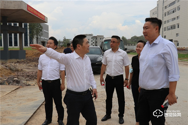 西门子产品管理总监齐宇到王力考察