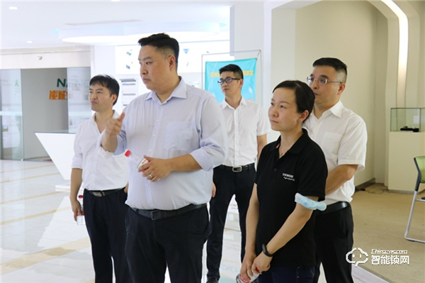 西门子产品管理总监齐宇到王力考察
