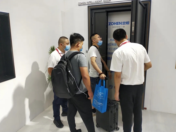 忠恒高配智能锁：中国建博会（广州）展厅人气爆棚