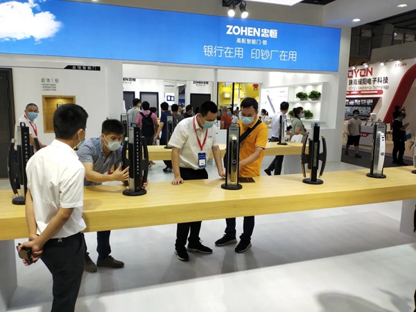 忠恒高配智能锁：中国建博会（广州）展厅人气爆棚