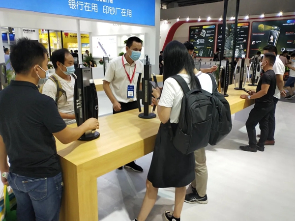 忠恒高配智能锁：中国建博会（广州）展厅人气爆棚