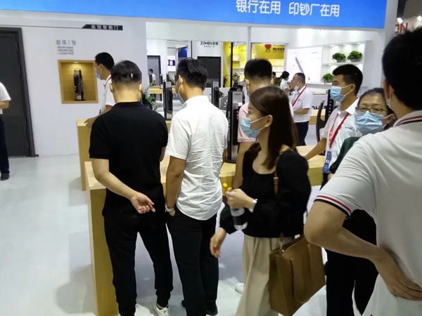 忠恒高配智能锁：中国建博会（广州）展厅人气爆棚