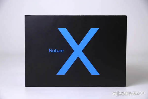 现象级智能家居新物种｜LifeSmart云起桌面智能表Nature X